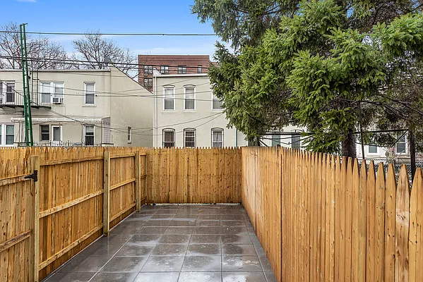 Rented by Fountain Realty Group | media 4