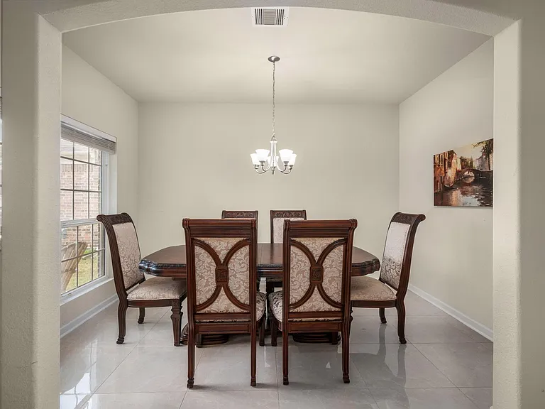 2702 Elm Crossing Trl — Photo 8