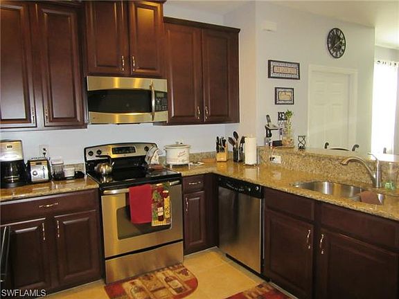 3rd image of 3803 Clearbrook Ln