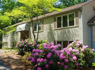 24 Maria Ave APT D, Southbridge, MA 01550