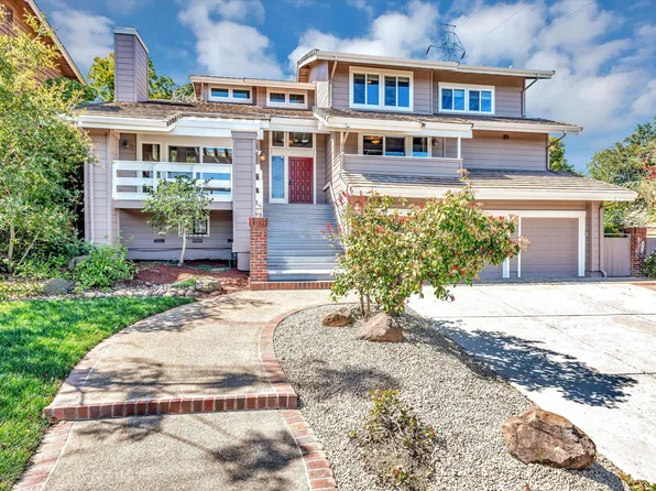 10407 Heney Creek Pl, Cupertino, CA 95014