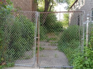 914 W 50th Pl, Chicago, IL 60609