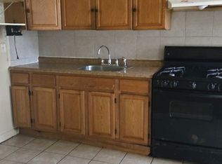 5202 F St, Philadelphia, PA 19124