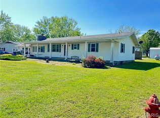 120 E Beth St, Licking, MO 65542