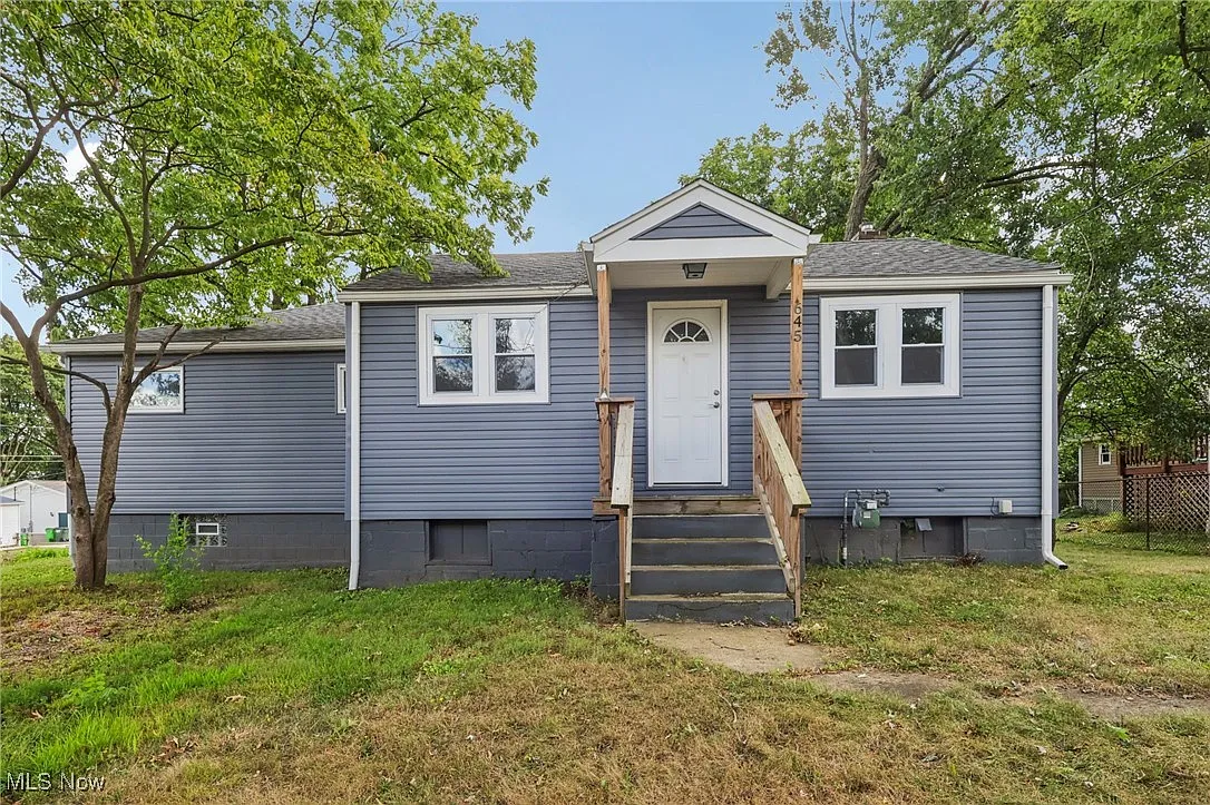 645 Madison Ave photo 1