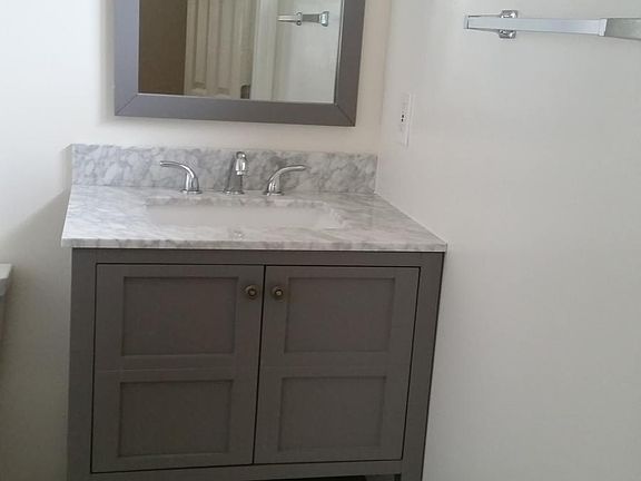 4th image of 1500 Santa Inez Dr #House