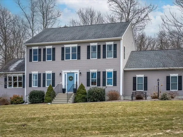 15 Bridle Path, Auburn, MA 01501