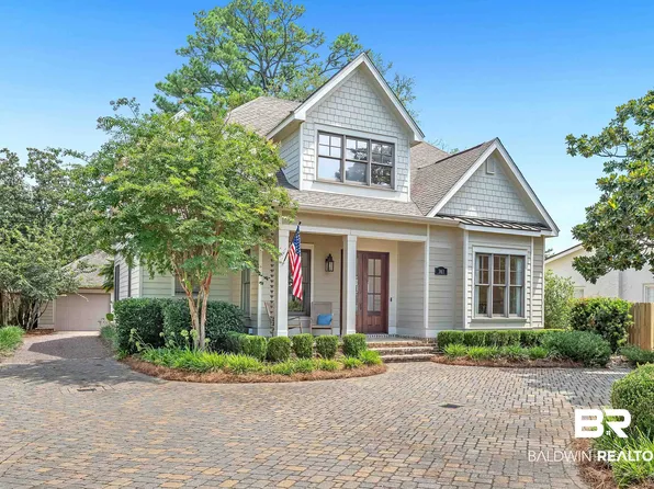 303 Gaston Ave, Fairhope, AL 36532