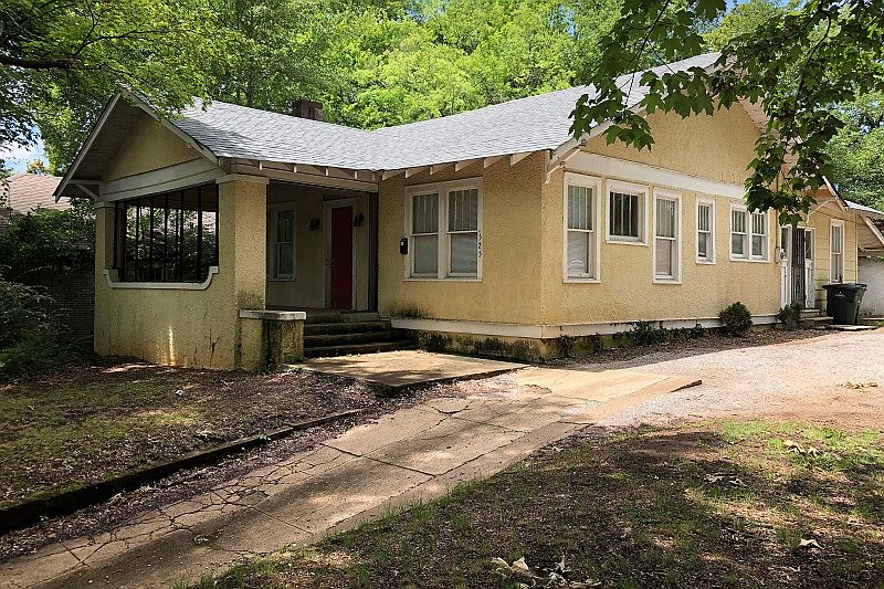 1st image of 525 Hermitage Dr