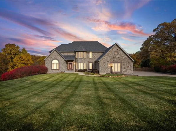 12299 Palmer Dr, Country Club, MO 64505