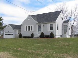 71 Swansom Rd, Swansea, MA 02777