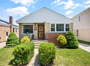 2833 Gustav St, Franklin Park, IL 60131