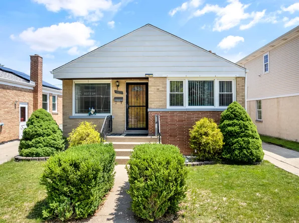 2833 Gustav St, Franklin Park, IL 60131