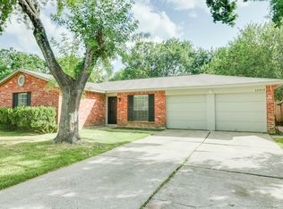 16914 Barcelona Dr, Friendswood, TX 77546