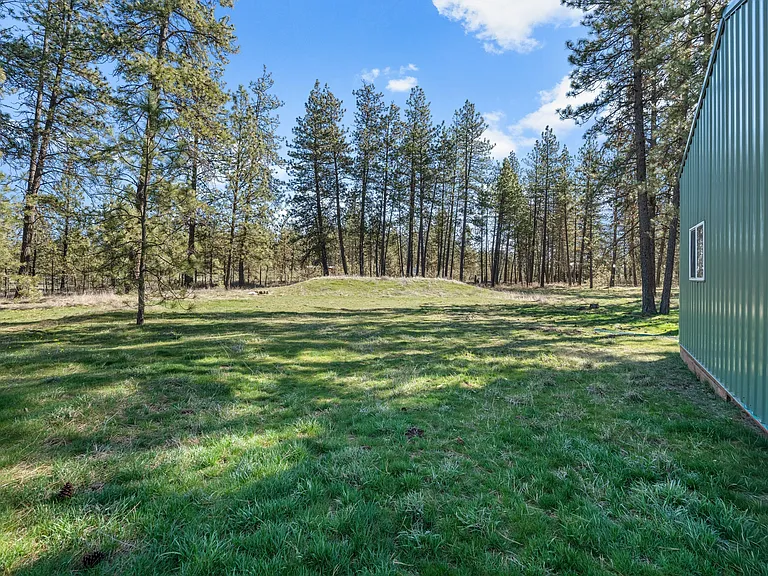 24315 S Columbia Basin Hwy — Photo 45