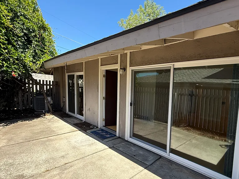 21107 Red Fir Ct — Photo 13