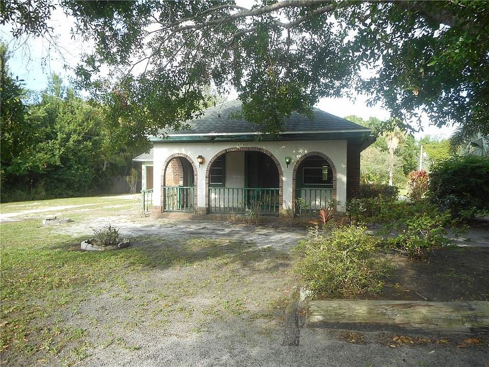 1st image of 4590 32nd Ave