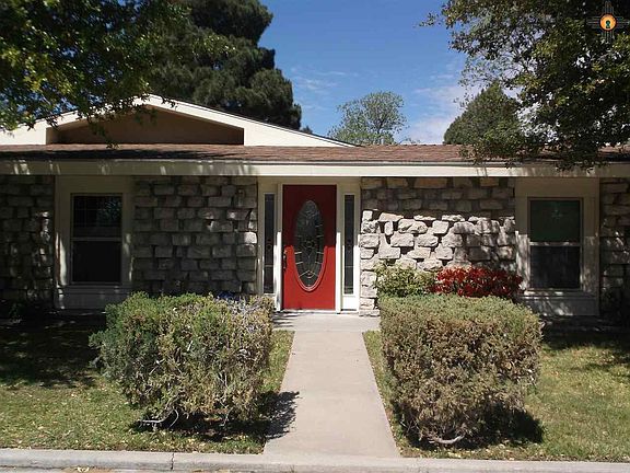 5th image of 1102 N Shore Dr