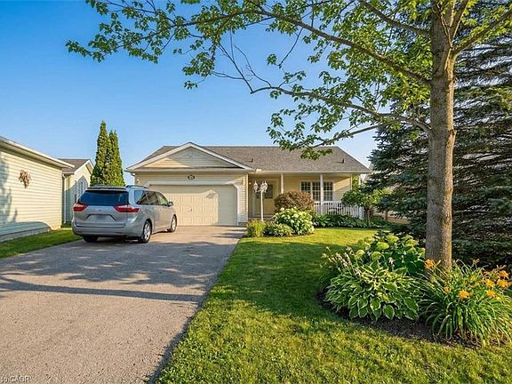 2nd image of 148 Glenariff Dr