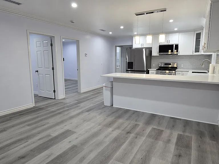 11698 S Ringwood Ave #ADU — Photo 6