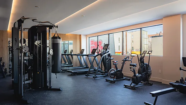 Rented by Nooklyn NYC LLC | media 22