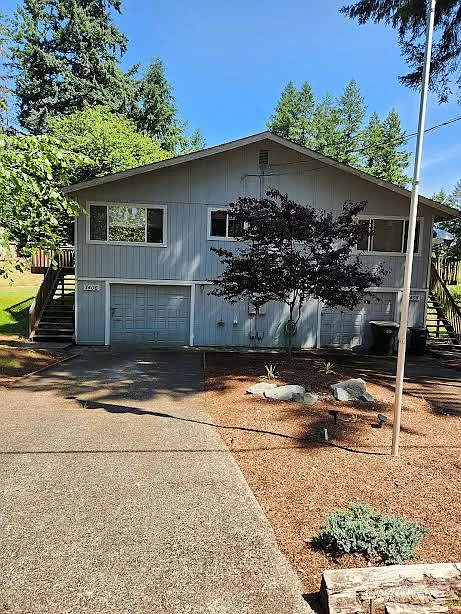 7406 37th Ave SE