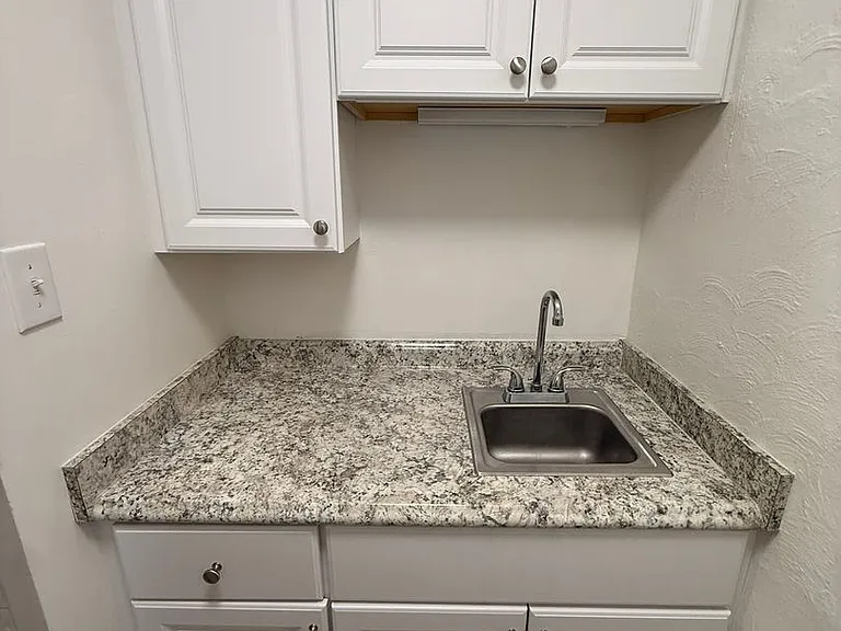 New King Edward Apartments — Photo 61
