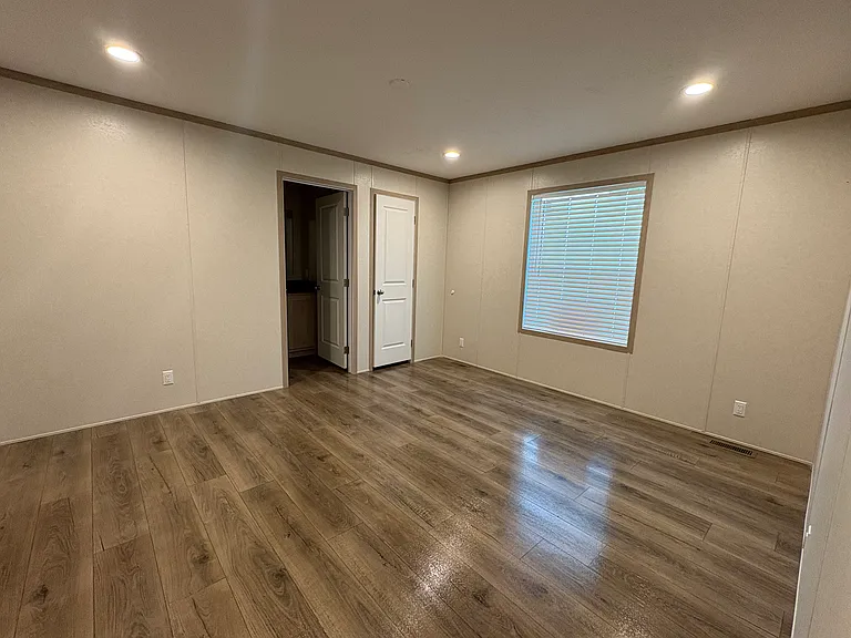 173 Glen Gary Dr — Photo 10