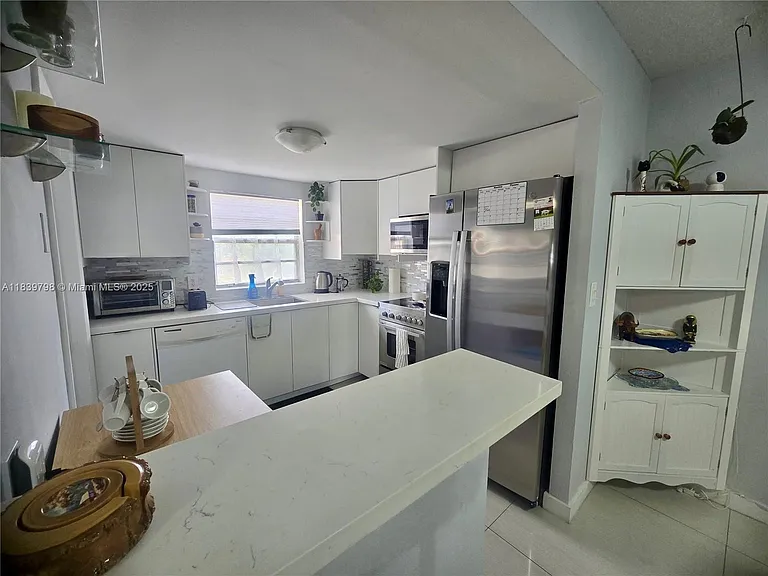 5300 Washington St #U403 — Photo 3