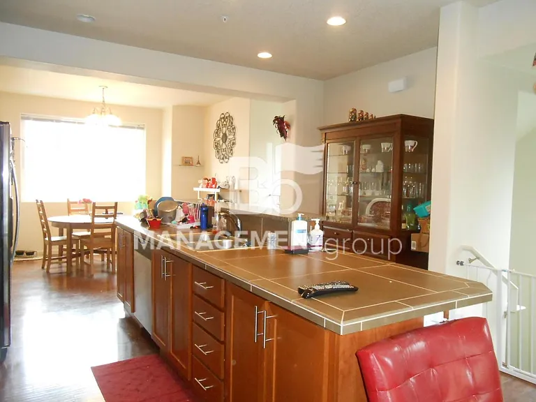 340 NW 116th Ave #101 — Photo 5