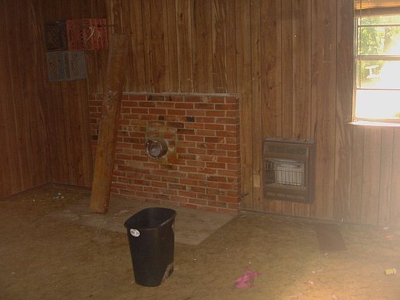 4th image of 9830 S Spence Ln