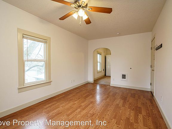 3rd image of 2703 E 8th St #8344300