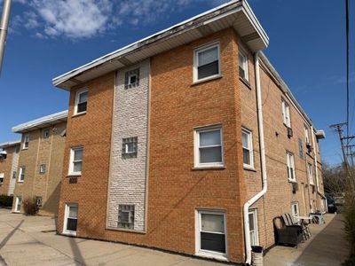 8000 Grand Ave APT 2N, River Grove, IL, 60171