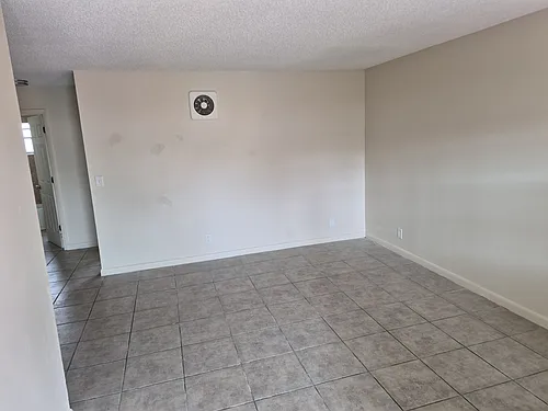1753 2nd Ave N #10 Photo 1