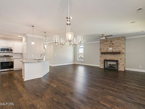 5th image of 1554 Mountain Dr Lot 22