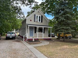 921 Walnut St, Traverse City, MI 49686