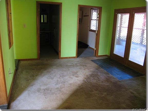 4th image of 2064 N Hawthorne Ave