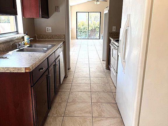 2nd image of 3110 Vishaal Dr
