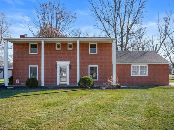 3001 E Oaklawn Dr, Muncie, IN 47303