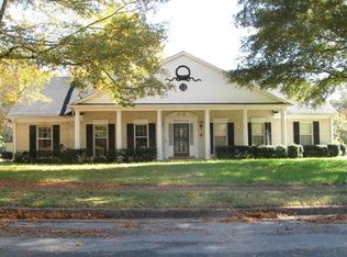 8817 Eatonwick Dr, Cordova, TN 38016