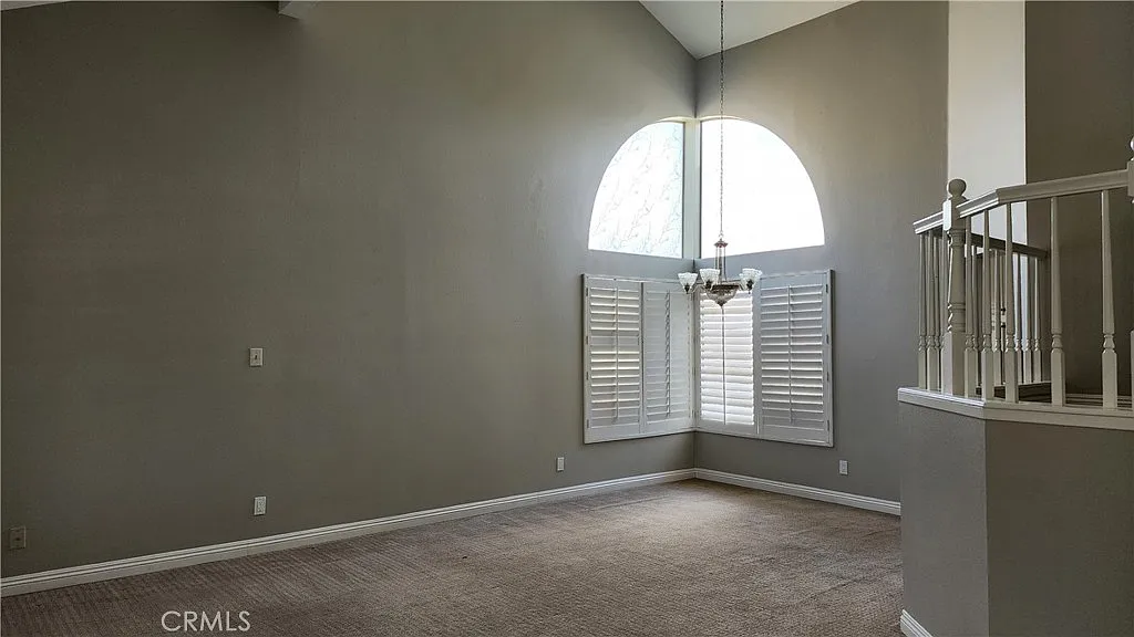 4 bed, 2200 sqft, $3,500 — Photo 3