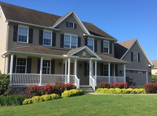 205 Evergreen Dr, Boiling Springs, PA 17007