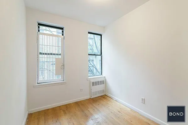 Rented by Bond New York | media 20