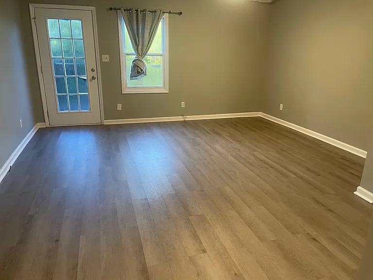 117 Eaglewood Way — Photo 6