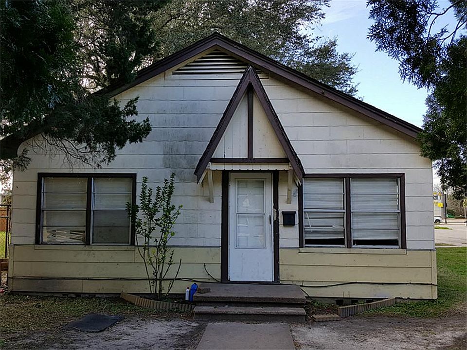 1st image of 2202 Houston Ave