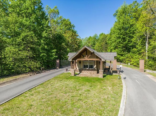 1080 Eastridge Pass, Monterey, TN 38574