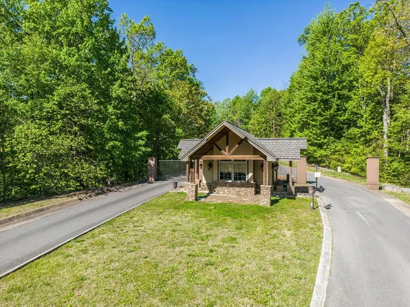 1085 Eastridge Pass, Monterey, TN 38574