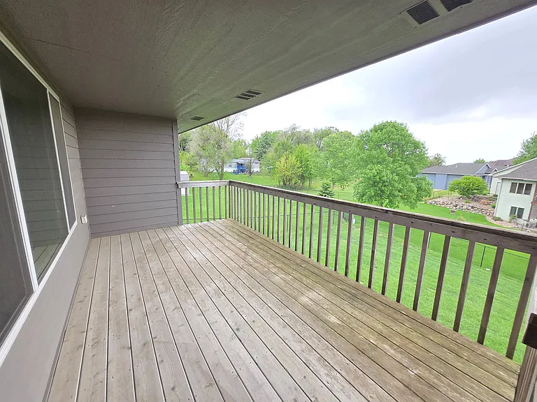 3210 E 3rd St — Photo 5