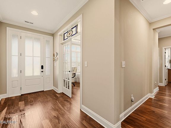 4th image of 12610 Brass Lantern Ln