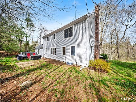 3rd image of 113 Laurel Hill Road